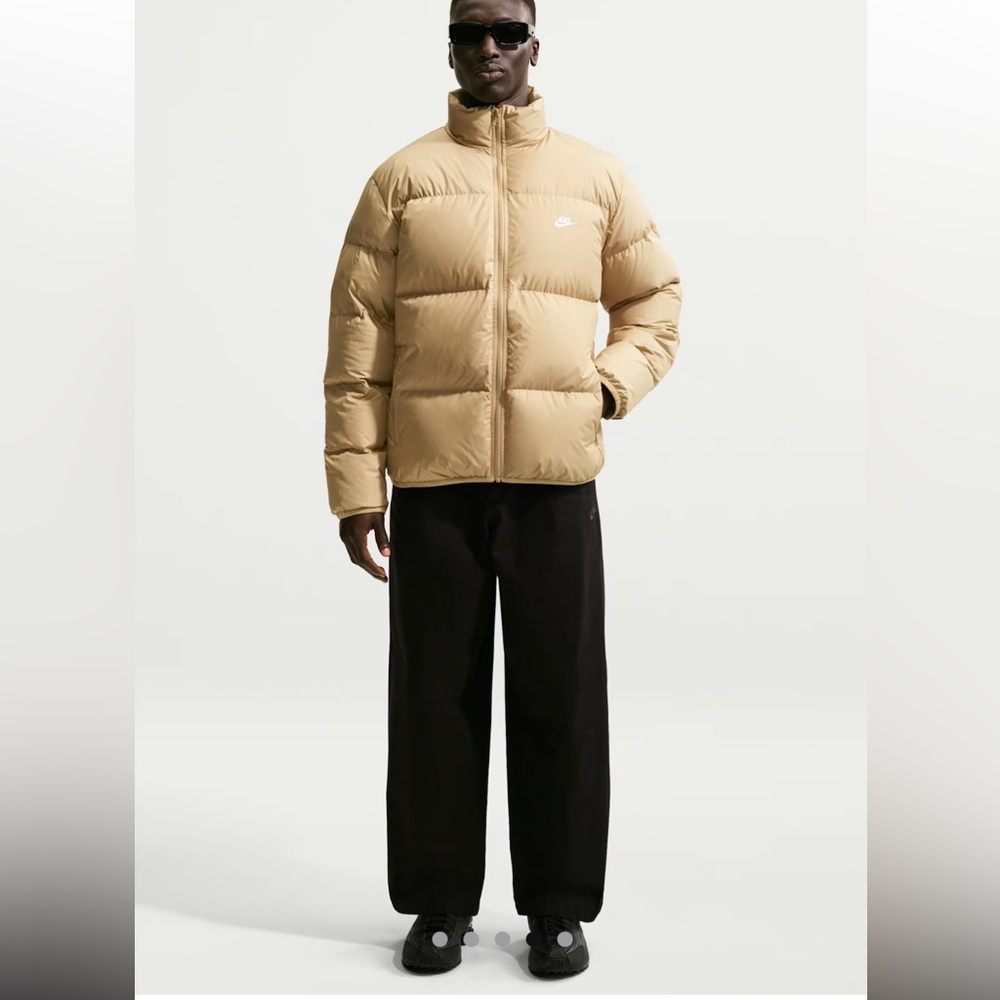 Nike Sportswear Club Men's/Women Therma-FIT Down Puffer Jacket Taupe.Size XS NWT - Picture 2 of 15